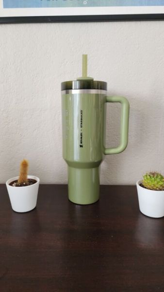 Stanley x Starbucks OLIVE GREEN (2024 new release) - Sold on eBay September 1st, 2024 for $90.00