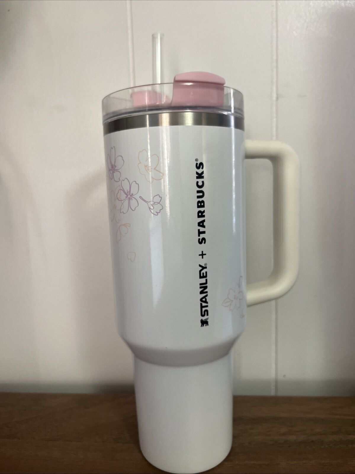 STANLEY STARBUCKS 40oz Sakura 2024 Philippines Exclusive - Sold on eBay December 16th, 2024 for $100.00