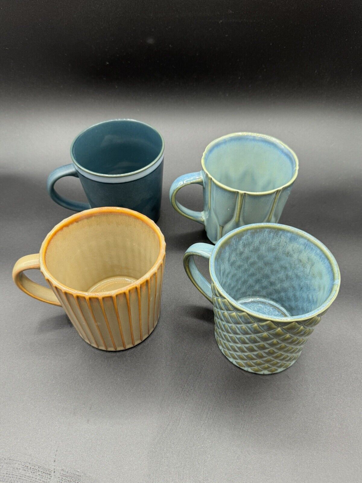 STARBUCKS Collection 16oz. COFFEE MUGS - Set of 4 2007, 2010 - Sold on eBay December 16th, 2024 for $85.00