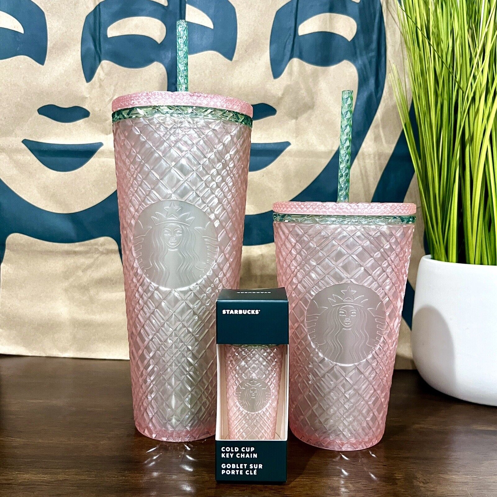 ?Starbucks {SET} 2023 Pearl Pink Green Jeweled Tumblers & Keychain - Sold on eBay December 14th, 2024 for $90.00