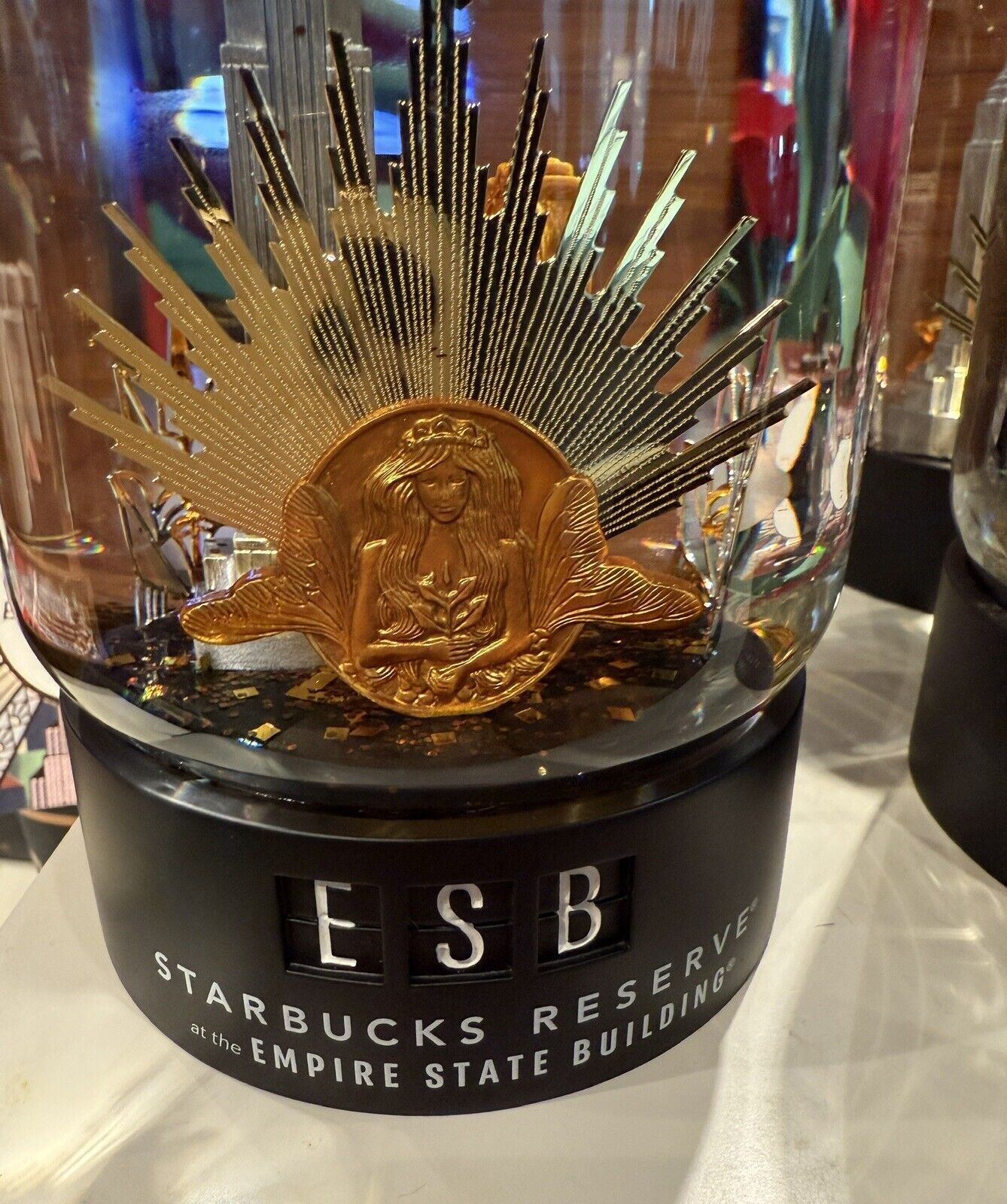 Starbucks Reserve Empire State Building SnowGlobe Cask LE - Sold on eBay December 1st, 2024 for $120.00
