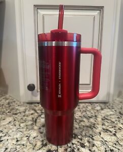 ?NEW LIMITED Starbucks x Stanley Cup Holiday 2023 Collab (40 oz) Glossy Red - Sold on eBay December 1st, 2023 for $160.00 (11 bids) 