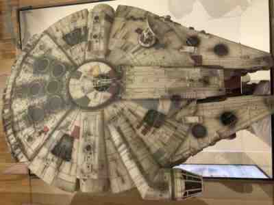Star Wars Millennium Falcon Studio Scale SE Master Replicas Harrison Ford Rare