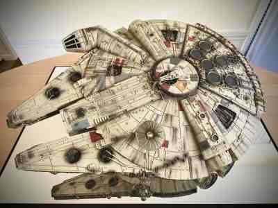 Star Wars Master Replicas Millenium Falcon #226 EXCELLENT COND, ALL ORIGINAL