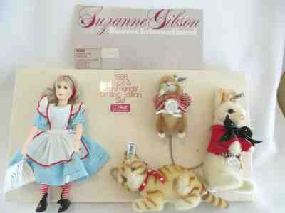 シュタイフ   1986 Alice & HerFriends Suzanne Gibson Doll Alice In Wonderland & Her Steiff Friends Set