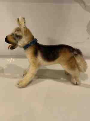 STEIFF Arco German Shepard mohair Dog 8.5