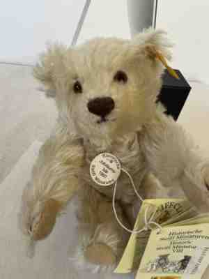 1997 Steiff Miniature Bear Created for Margarete Steiffâ??s 150th Birthday