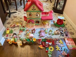 Vintage Strawberry Shortcake Doll House Furniture HUGE Lot Clothing Accessories