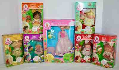 NWT Ultra Rare Strawberry Shortcake Berrykin Complete Collection 7 Dolls MISB