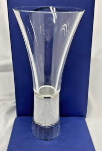 Swarovski Crystal Crystalline Vase Glitter Band Fully Faceted base Original Box