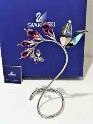 スワロフスキー　Dacea Fuchsia　945871　クリスタル　置物 Rare And Collectible Swarovski Items : 945871 Value Guide - Price