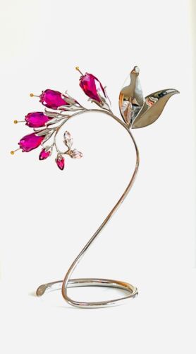 スワロフスキー　Dacea Fuchsia　945871　クリスタル　置物 Rare And Collectible Swarovski Items : 945871 Value Guide - Price
