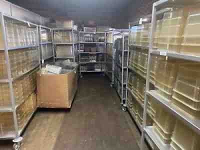 Allentown, Ancare Rodent Lab Caging Equipment, Stainless Steel Tops, Bottles ..