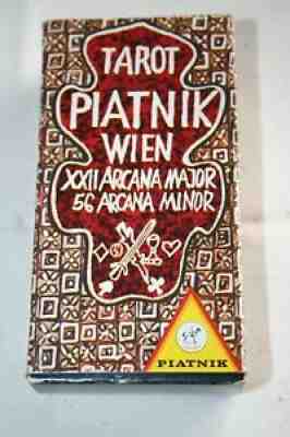 Tarot Piatnik Wien Nr.2825 - Piatnik,1974. Artwork by Rudolph Pointner.