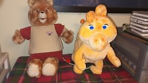 Teddy Ruxpin, His Pal Grubby and (5) Book/Tape Combos - all work perfectly!