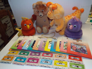 29pc Teddy Ruxpin 1985 EXC & Grubby & 2 FOBs & 12 Books w Cassette Tapes Bear