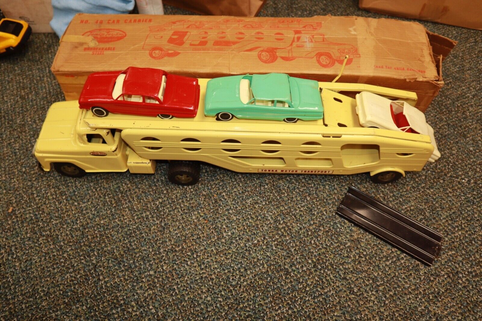 Vintage Tonka Toys #40 Semi Tractor & Trailer Transport Car Carrier Original Box