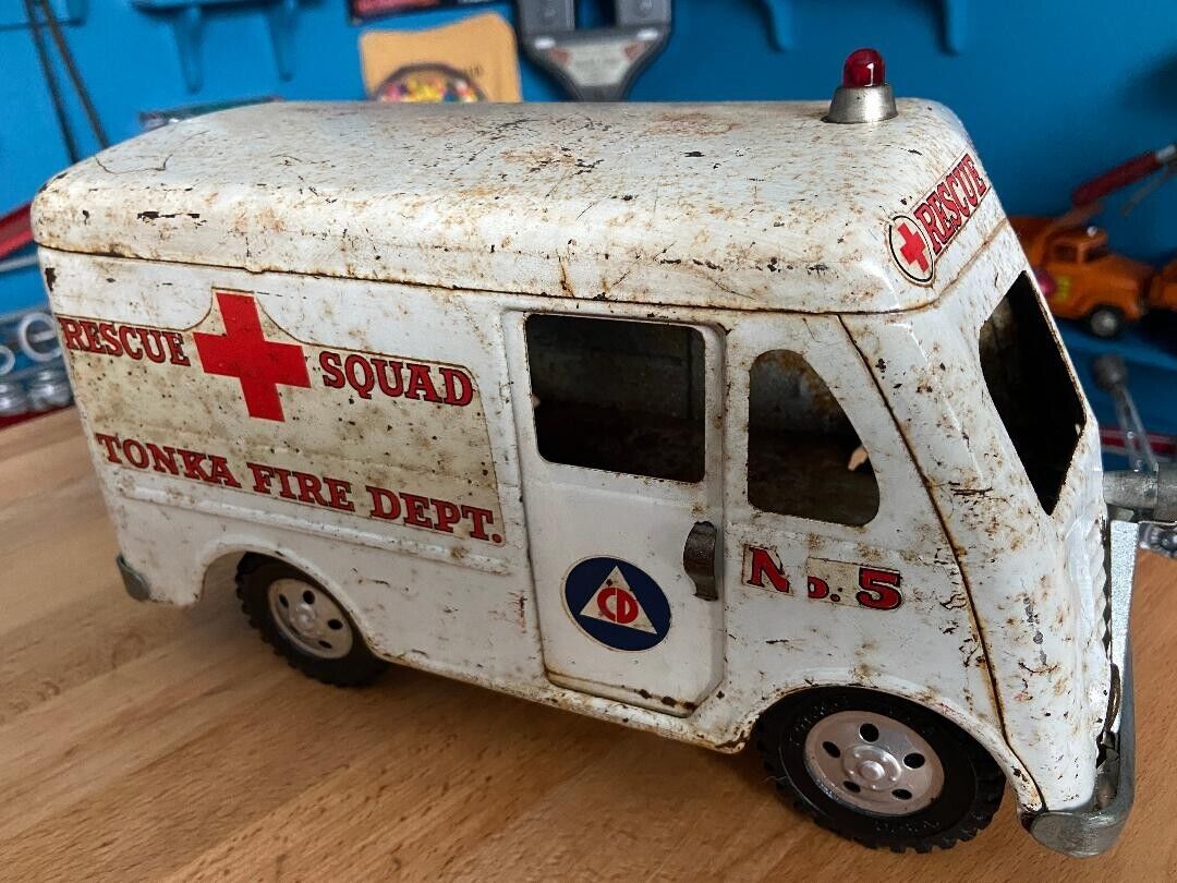 Vintage Tonka 1957 #5 Rescue Squad Metro Van Ambulance Unrestored Condition