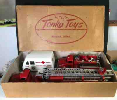 Tonka # B-212 1957 Fire Department Set With Box