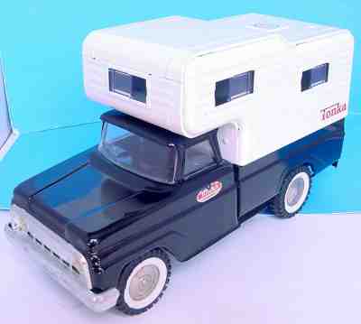 1965-1967 TONKA 14" PRESSED STEEL RARE BLACK CAMPER TRUCK NO. 530