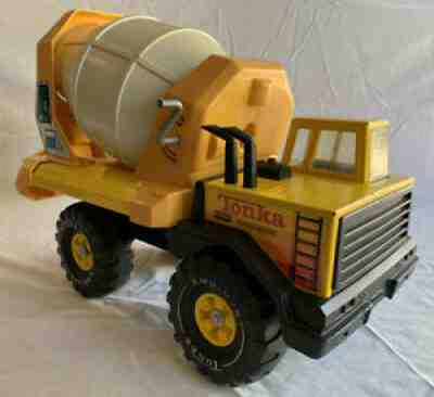 Vintage Tonka Turbo Diesel Cement Mixer Yellow Diecast Toy Truck 3905 VERY GOOD
