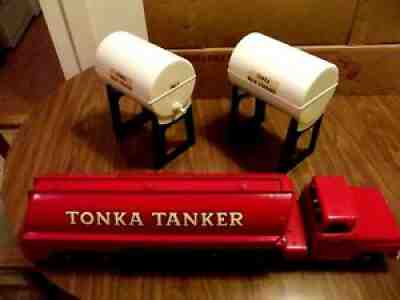 BEST ON EBAY 1960 Edition Complete Red Tonka Tanker B-215 BEST Original Box