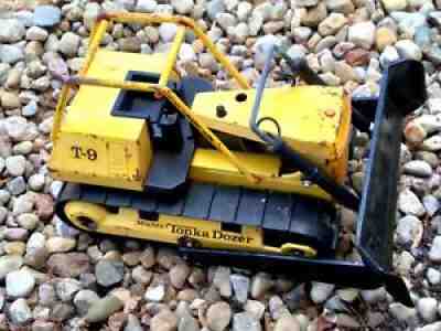 VINTAGE - 1970s TONKA toy truck T9 Mighty TURBO DIESEL Bulldozer Pressed Steel