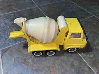VINTAGE TONKA 1965 YELLOW CEMENT TRUCK PRESSED STEEL NICE CONDITION