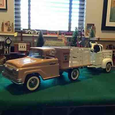 Vintage Rare 1960s Tonka Farms Stake Truck With Trailer Pressed Steel Near Mint