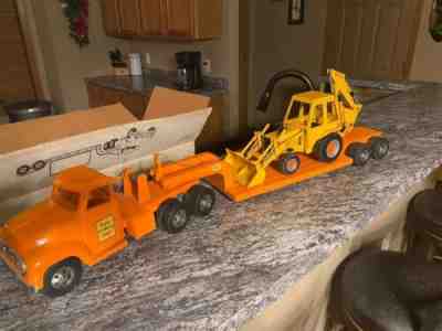 TONKA DESALLE STATE HI-WAY DEPT. TRUCK W/ LOWBOY