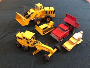 Lot 5 Vintage Metal Tonka Front Loader Dump Truck Grader Back Cement Hydraulic