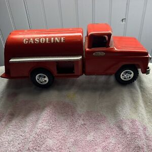 Vintage 1958 Tonka Gasoline tanker Pressed Steel Original working hose