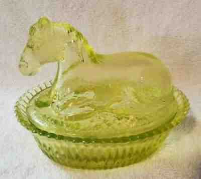Rare Vaseline Yellow Uranium Glass Horse on Nest Trinket Dish