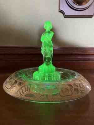 Uranium Console Bowl w/ Gold Design & Cambridge Girl Flower Frog