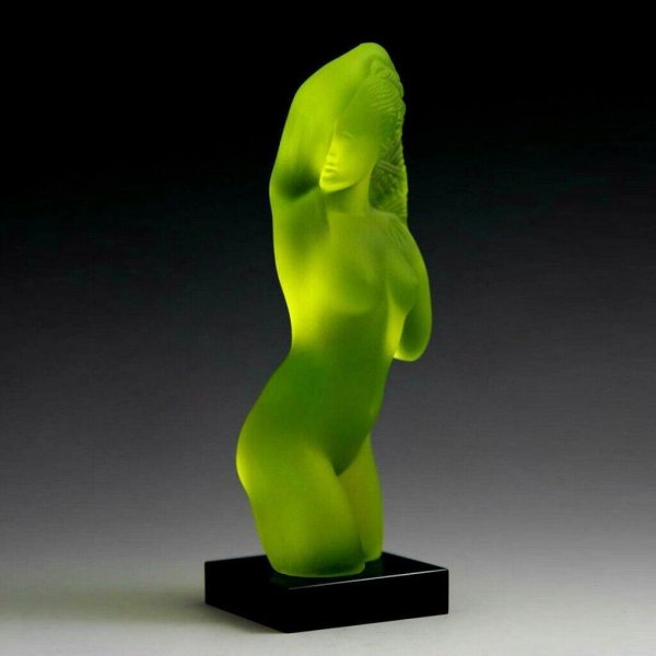 Art Deco Vaseline Uranium Glass ' Beautiful Girl ' Sculpture 1930' H.Hoffmann