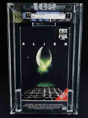 VHS Alien IGS 7.5-7.0 NM 1984 - No UPC on Tape - Sigourney Weaver / Ridley Scott
