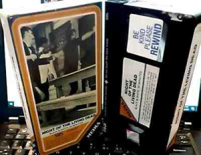 vhs George A Romero's NIGHT OF THE LIVING DEAD 1968 HTF Rare FIRST EDITION MEDIA