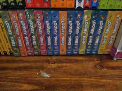Looney Tunes Collectors Edition Vhs Lot 1-15 complete set