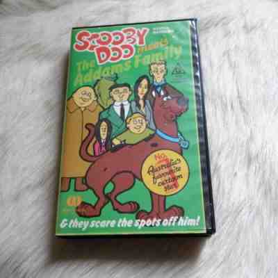SCOOBY DOO Meets The Addams Family VHS Vtg SCOOBY DOO Vintage The Addams Family