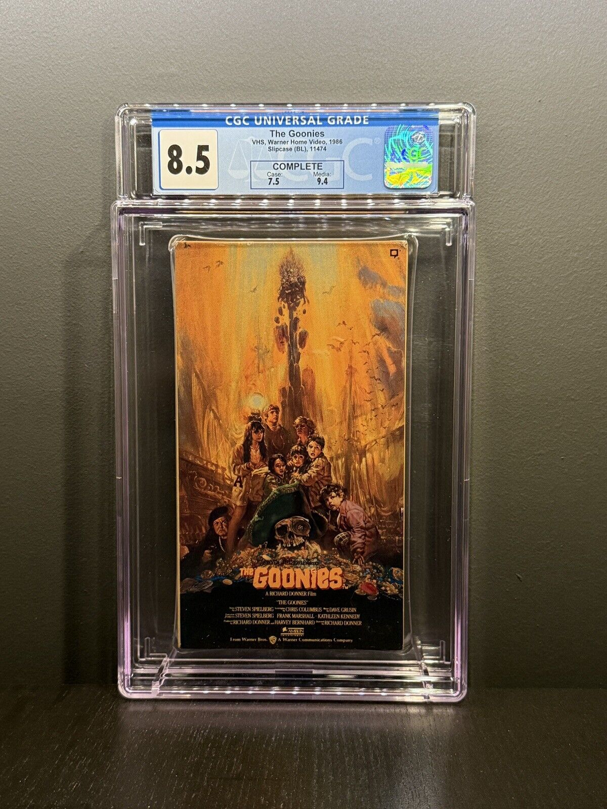 The Goonies VHS CGC 8.5 Graded 1986 Rare Warner Video 1st edition Complete 9.4!!