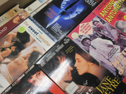 SPECIAL LISTING - 219 VHS TAPES