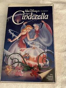 Walt Disney’s Cinderella VHS Rare Classic Black Diamond SEALED