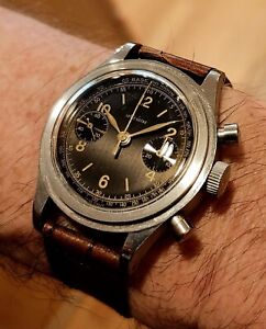 Vintage, Oversized, Jumbo Jaeger LeCoultre Chronograph; Steel Case; Gilt Dial