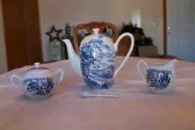 Wedgewood Countryside Blue Transferware Coffee/Tea Pot Creamer Sugar Bowl Spoon