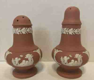 Wedgwood buy Jasperware Cameoline Asiana Airlines Urn Salt & Pepper shakers - Rare!