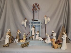 Willow Tree Nativity 20 Piece Set Cast From Original Carving And Hand Painted