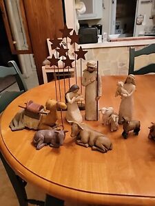 Willow Tree Natitivy 12 Pieces Mary ,Joseph , Jesus , Camel, Stars, Animals