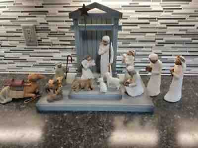 Willow Tree 18 pc Nativity Figurines Set w/Creche Susan Lordi Demdaco Set Boxed