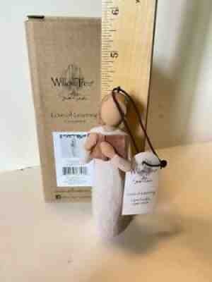 Willow Tree LOVE OF LEARNING ORNAMENT #26192 MINT IN BOX NEW teacher