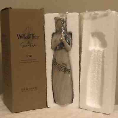 Demdaco Willow Tree Figurine Hero 26152 9" Tall American Flag Collectible